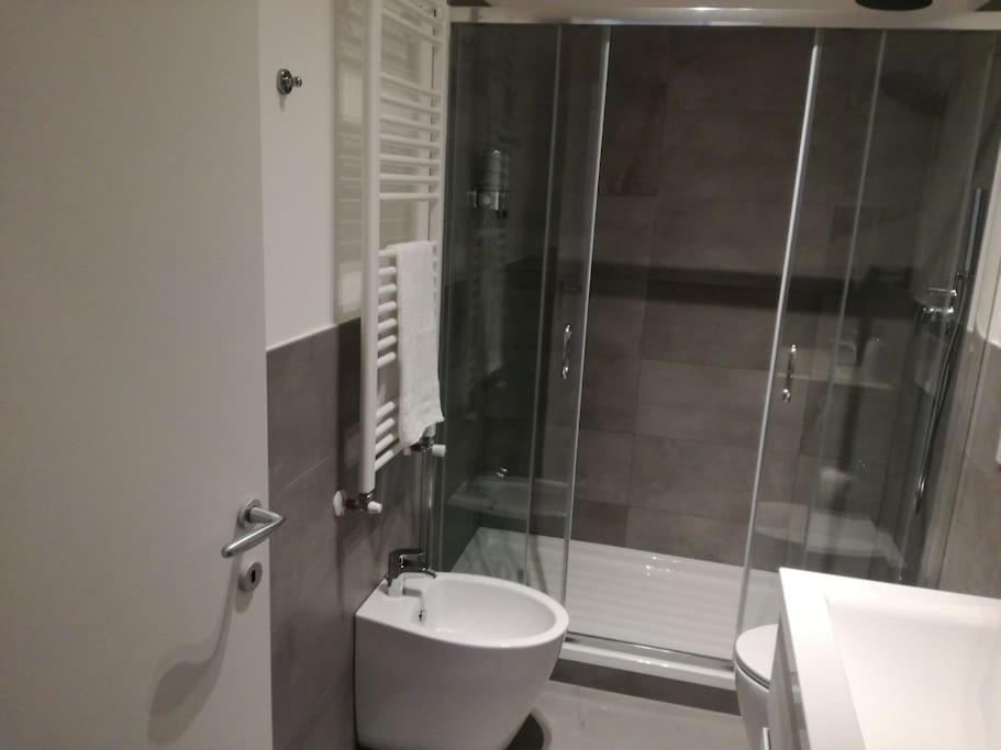 Appartement Mm3/repubblica, 2 Min. Da Staz. Milaan