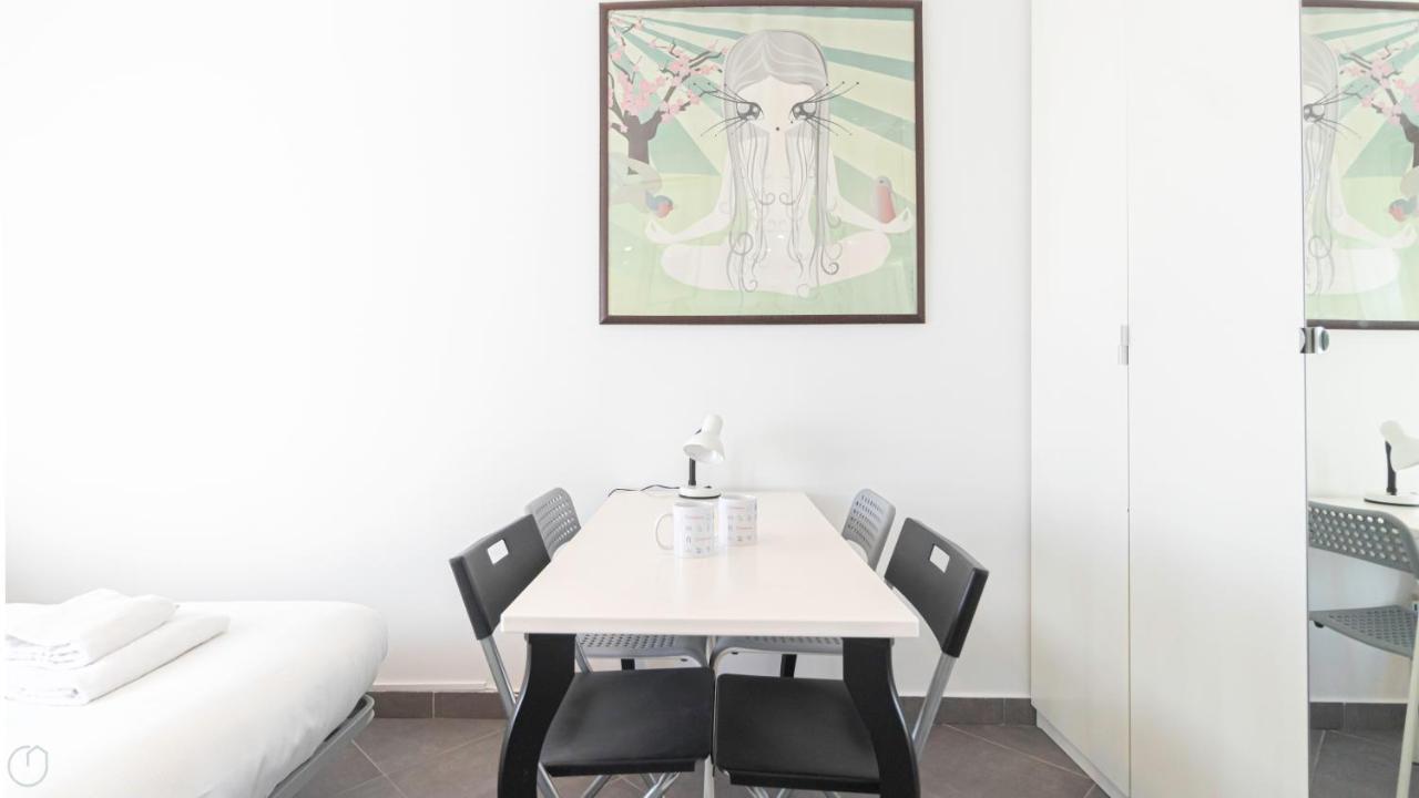 Italianway - Voghera 11 B * Milano