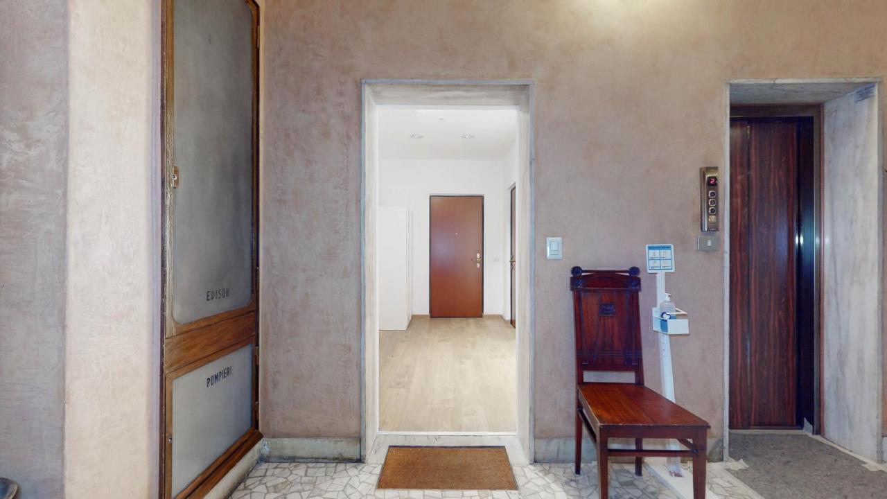 Appartamento Sahi - Dei Dell'olimpo Porta Romana Milano