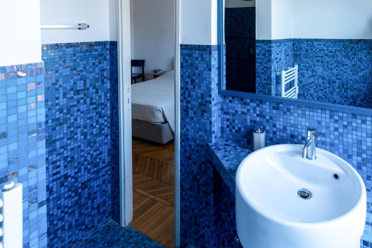 Flat 5 Min From Duomo With Park For Small Cars Appartement *