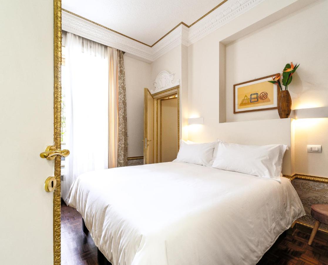 Rivière Luxury Scala Affittacamere 3*