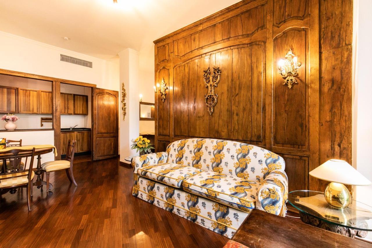 Klimt - Jacuzzi 5 Star - Luxury Design Apartment *