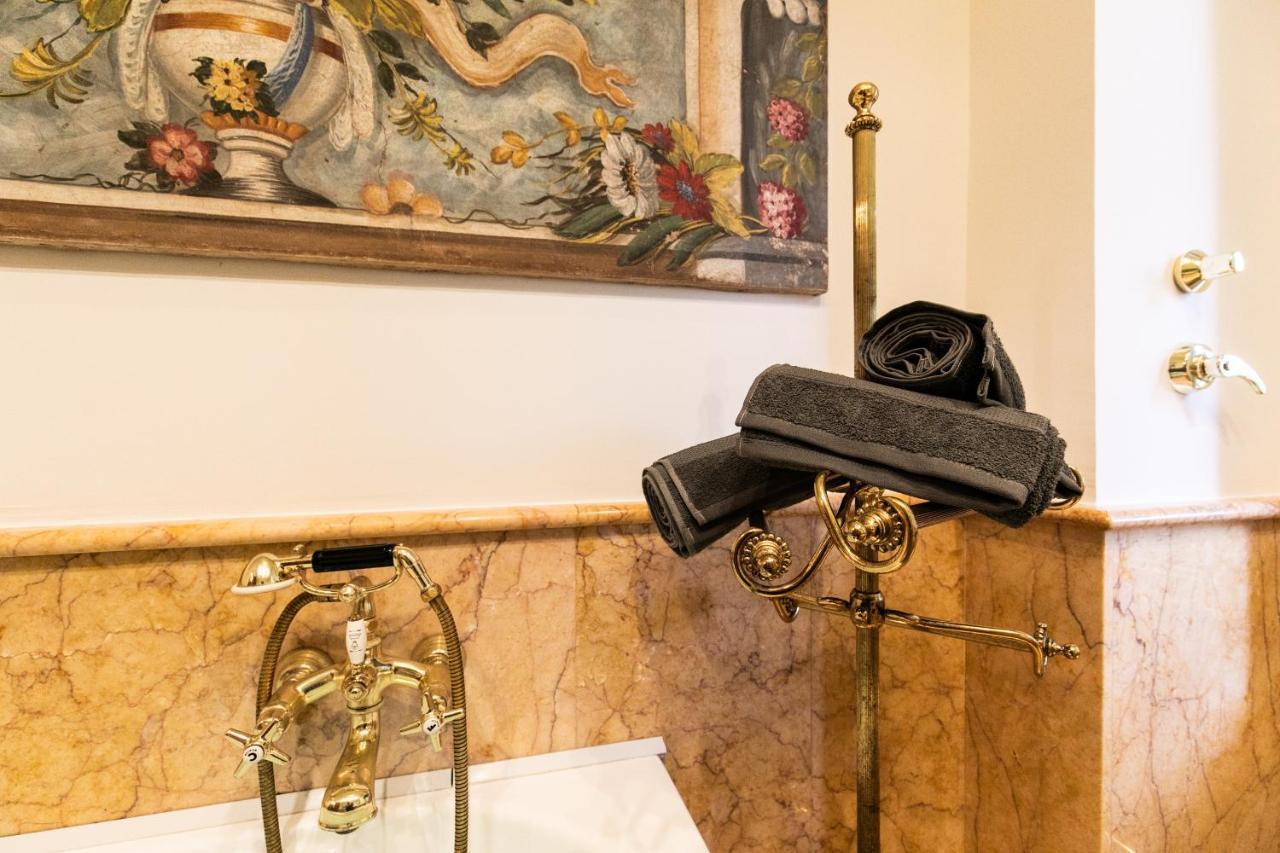 Apartment Klimt - Jacuzzi 5 Star - Luxury Design *