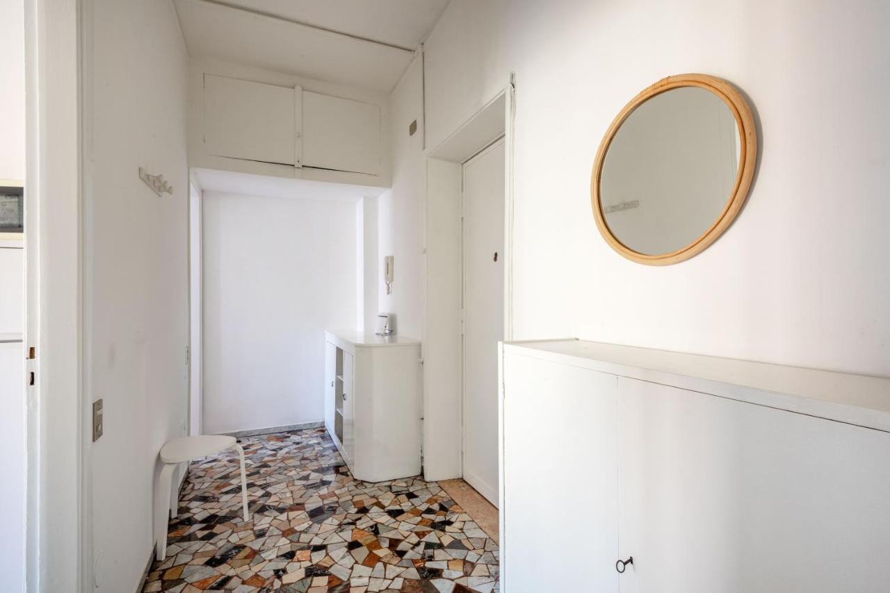 Apartment Luvi - Lorenteggio *