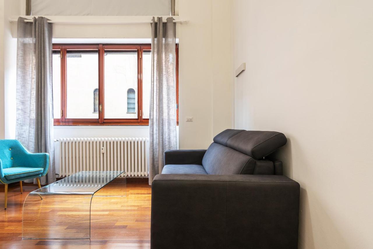 Easyhomes - Manusardi Apartment Mailand