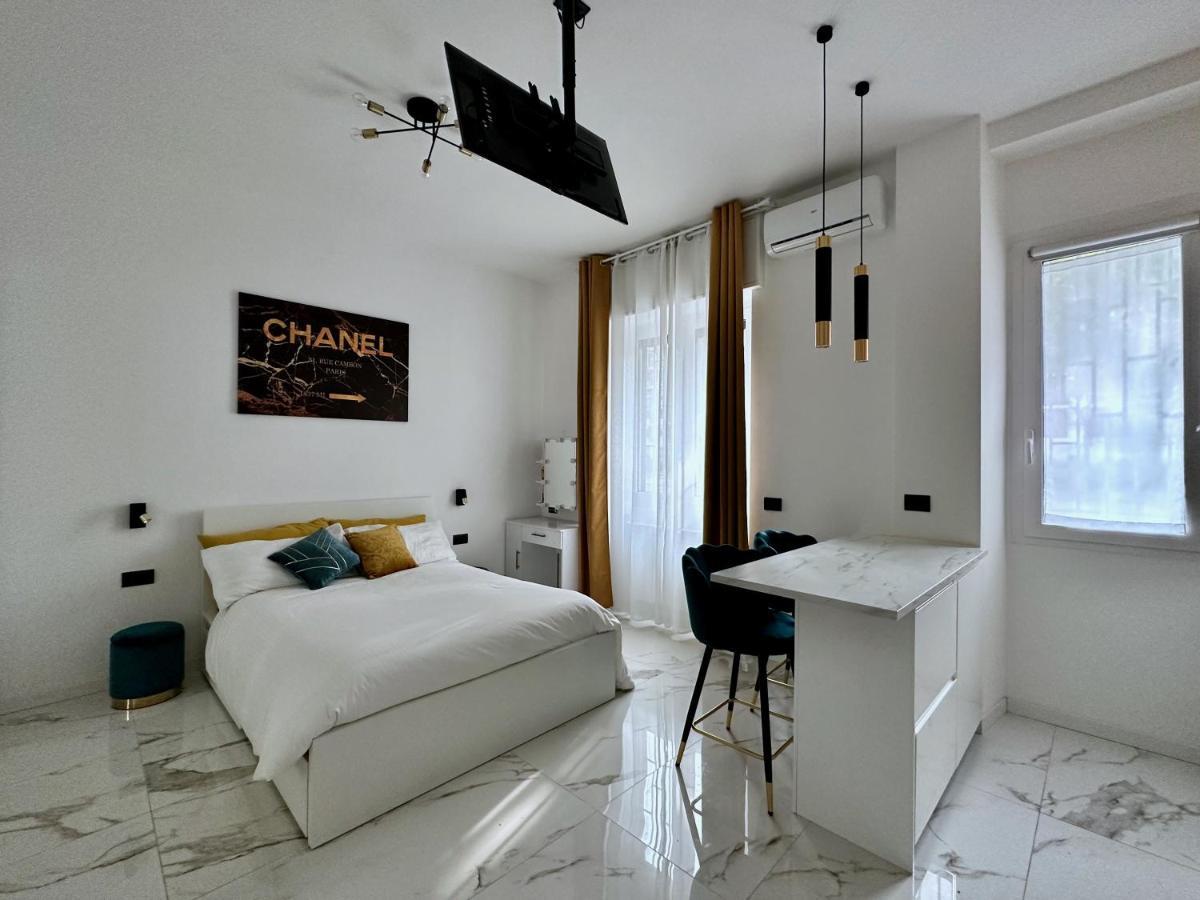 Maison Chanel Apartment