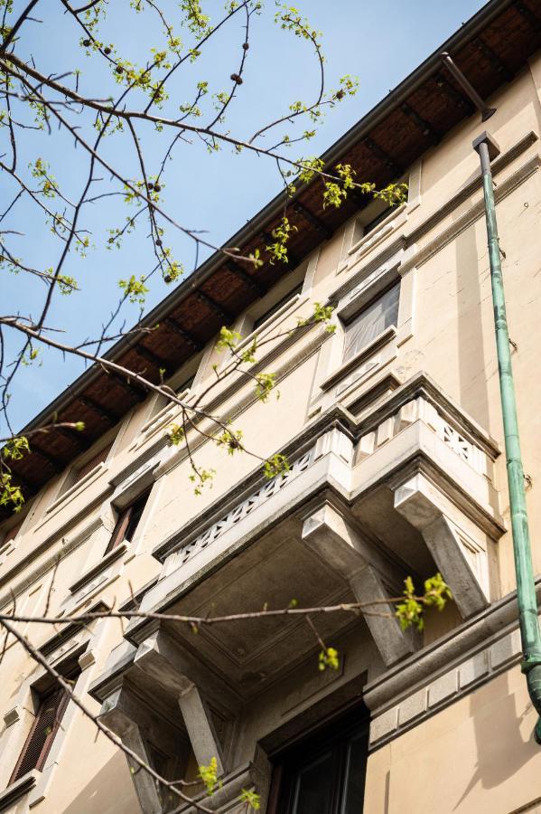 Apartment De Angeli Chic Mailand