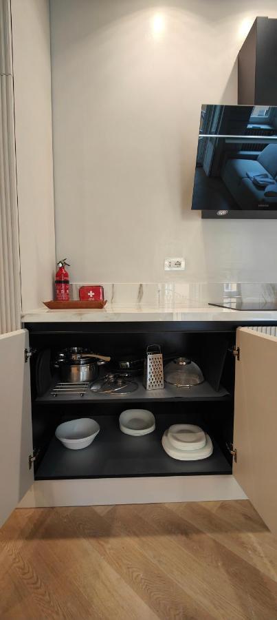 Marcora 6 T Luxury Living