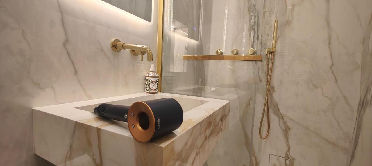 Brera - Marcora 6 B Luxury Living Apartment Milan