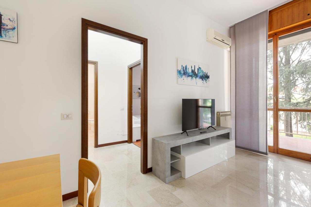 Apartment Con Terrazzo A Milano- Greco Pirelli! Milan