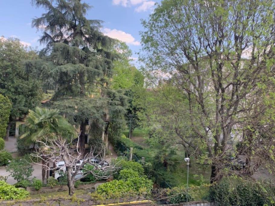 Apartment Il Giardino Garden View Milan