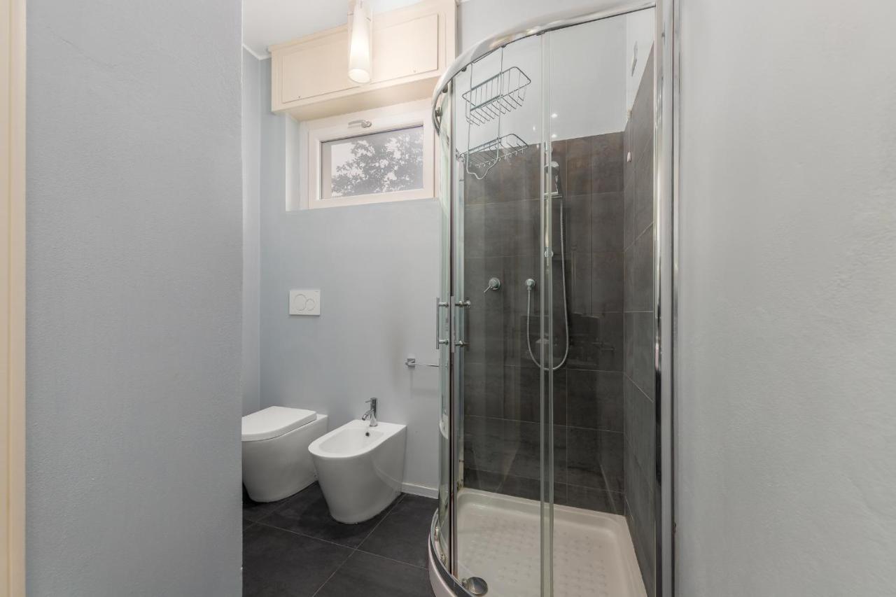 Niguarda-zara Xxl Home,two Balconies,wifi,family Appartement Milaan