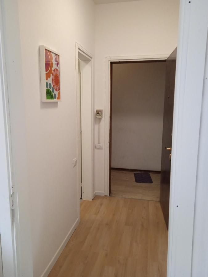 Apartment New Apartament Stazione Mailand