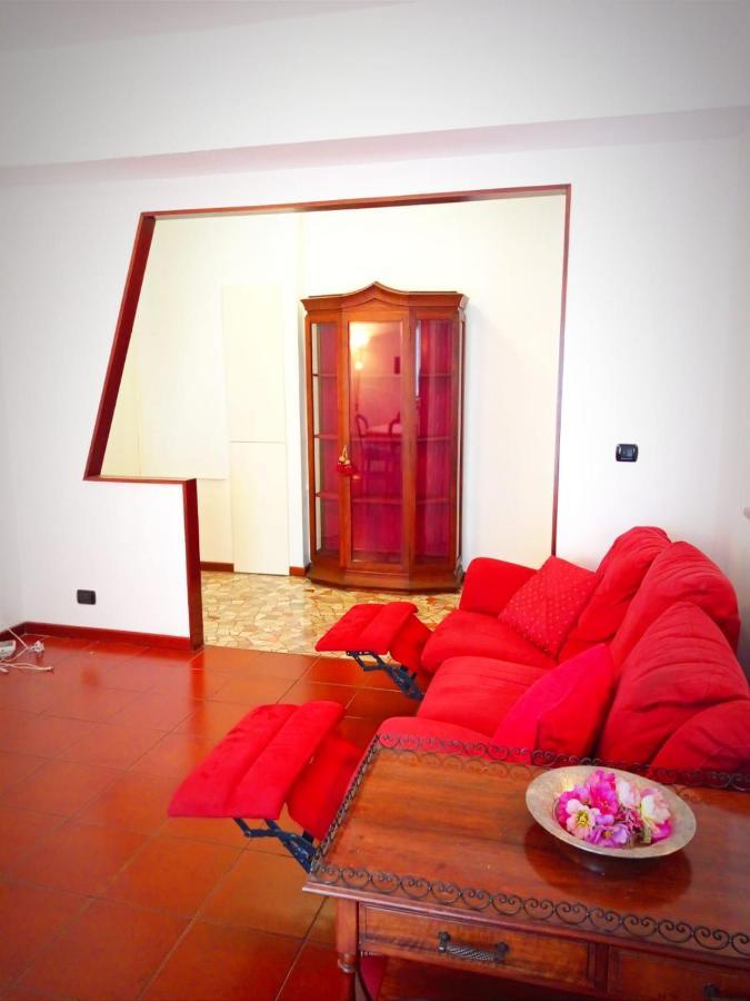 Elegante Ultimo Piano Metropolitana Sotto Casa Apartment