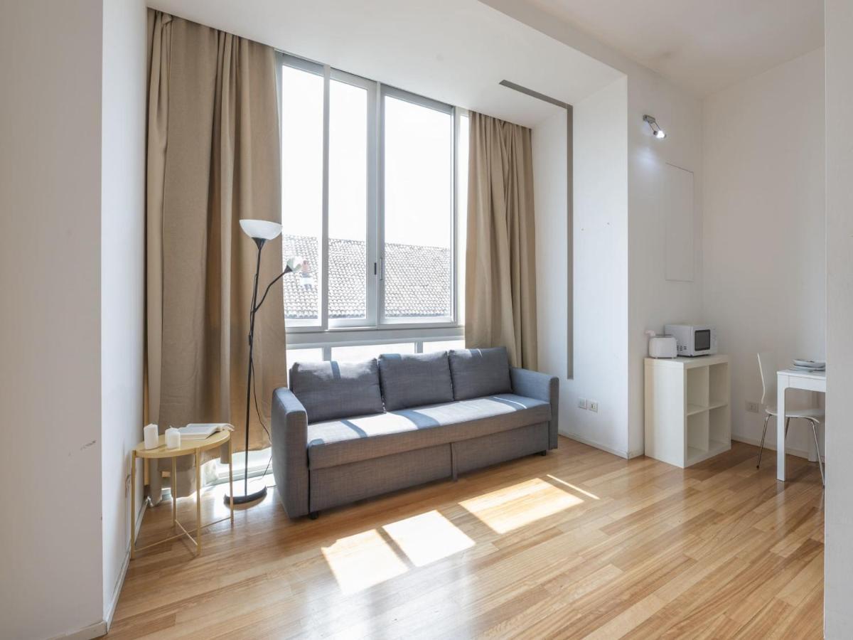 The Rent - Comfortable One Bedroom In Downtown *