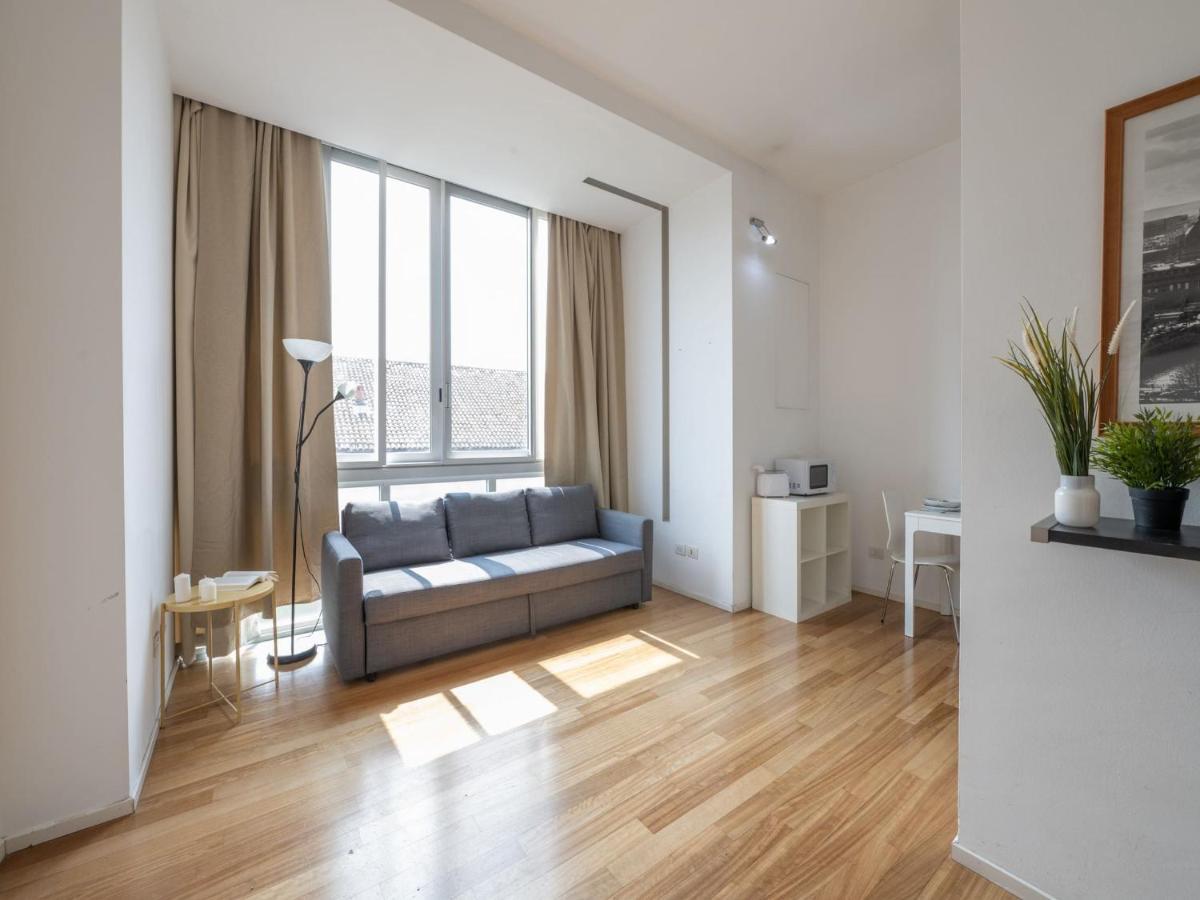 The Rent - Comfortable One Bedroom In Downtown *