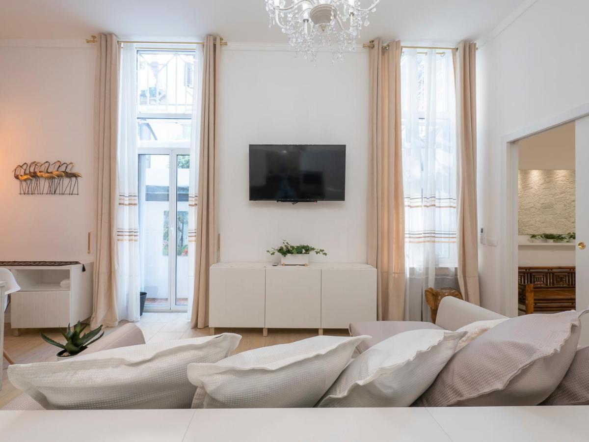 White Loft Near Duomo Orti 14