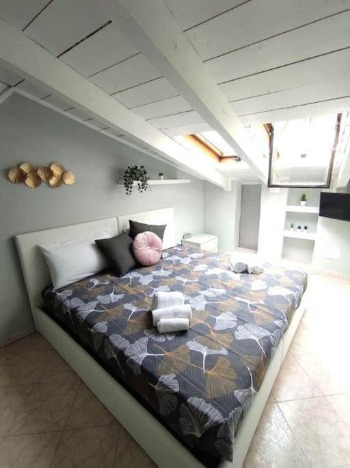 Apartment Free Parking Tiny House Wifi Netflix 15 Minuti Dal Duomo