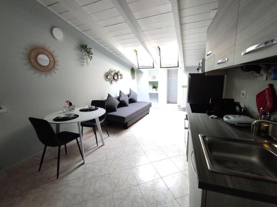 Free Parking Tiny House Wifi Netflix 15 Minuti Dal Duomo