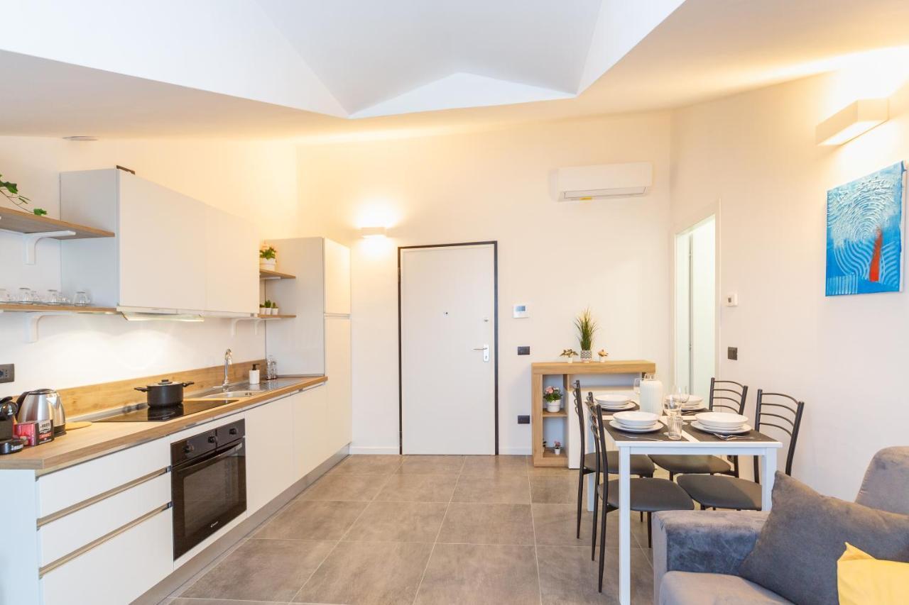 Khl Apartment *