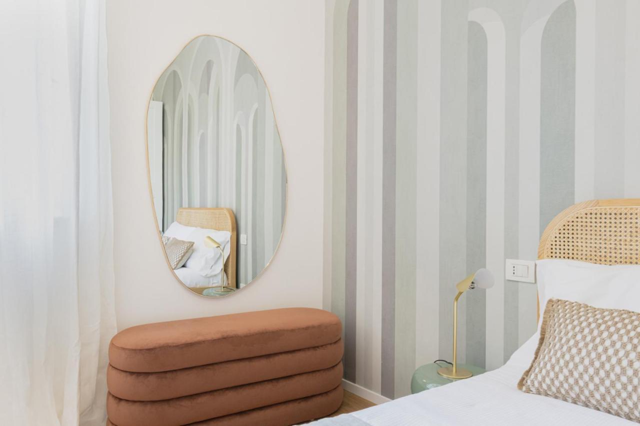 Easylife - Romantico Sui Navigli Apartment *