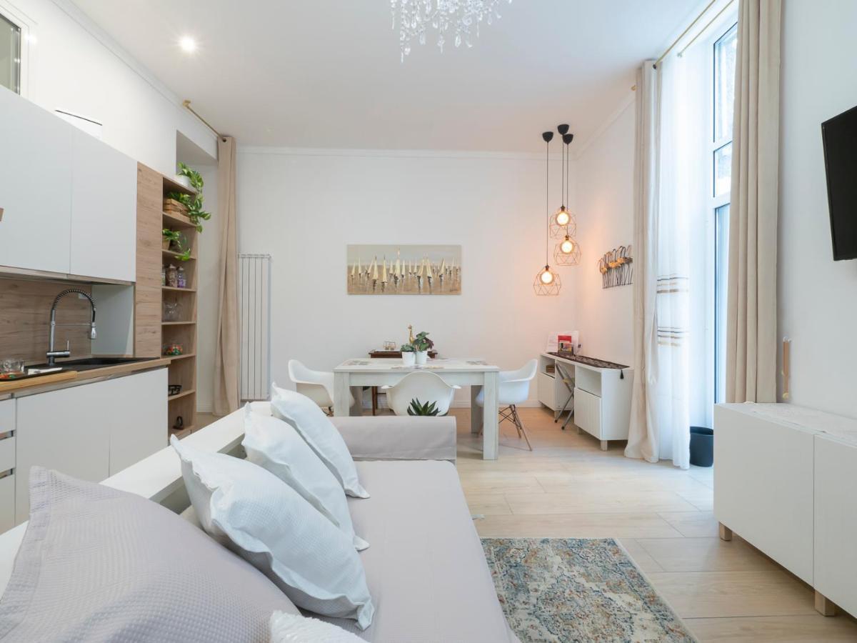 White Loft Near Duomo Orti 14 Leilighet *