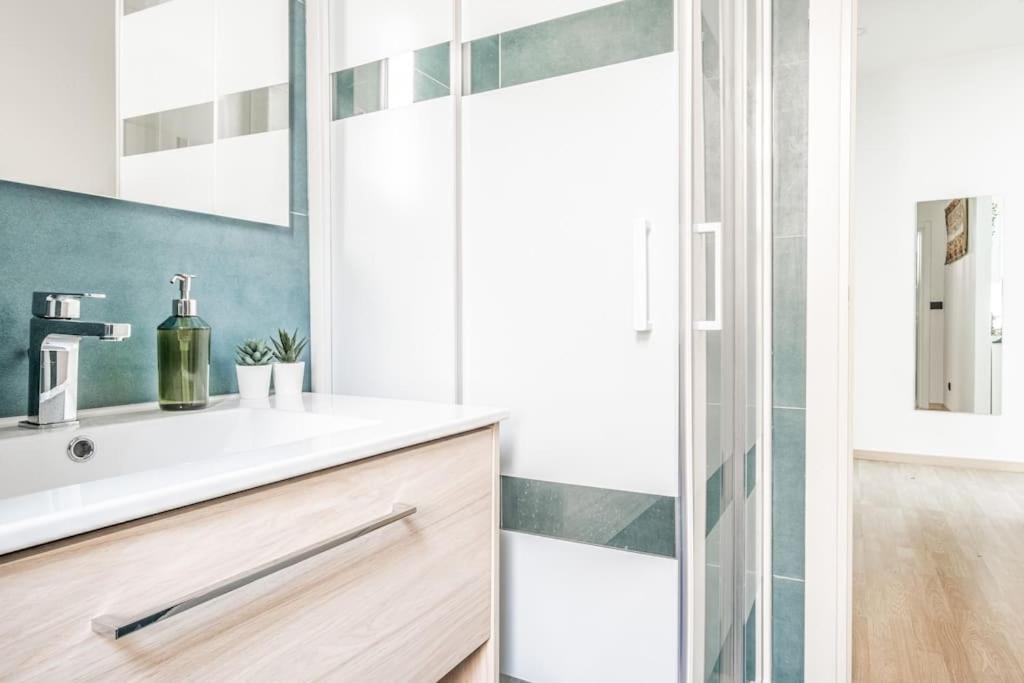 Artistic House Navigli-duomo Netflix & Design