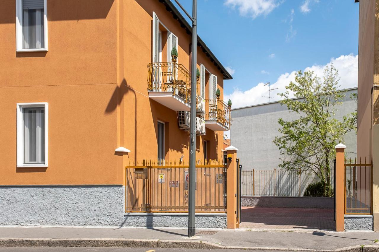 Apartment Leader 1 - Monzino - Hockey Msg Arena - Linate - Mailand