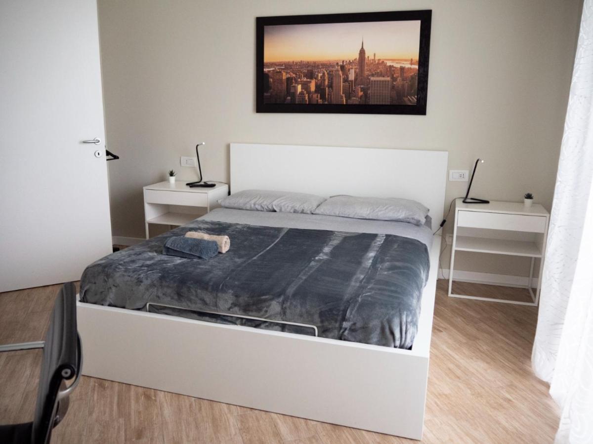 Apartment Skyline Fiera