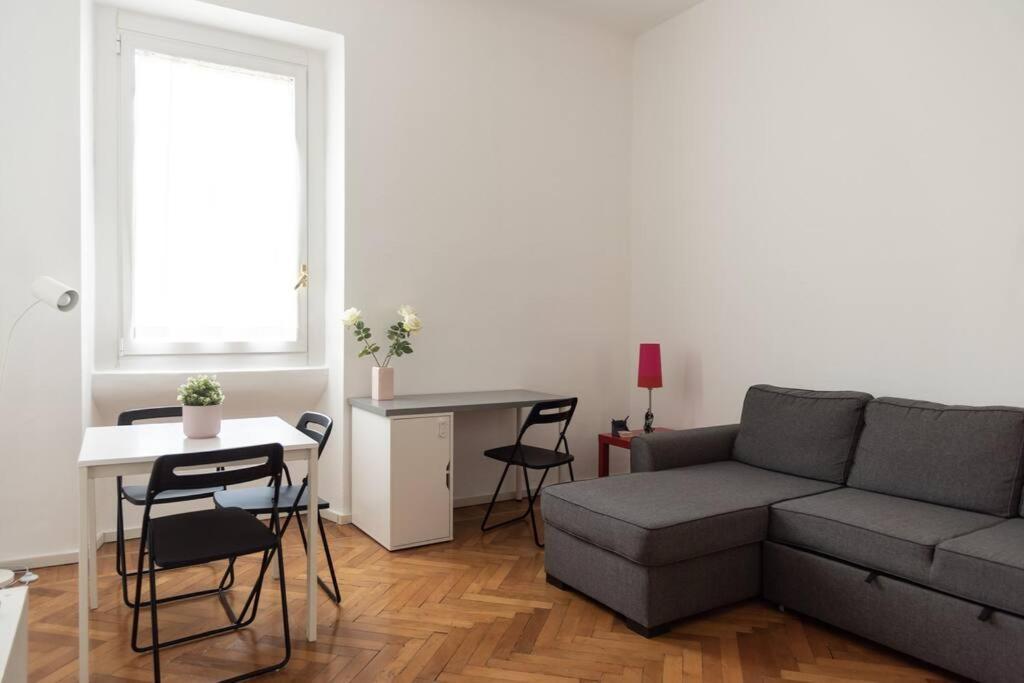 Youhosty - Correggio 55 B Lejlighed