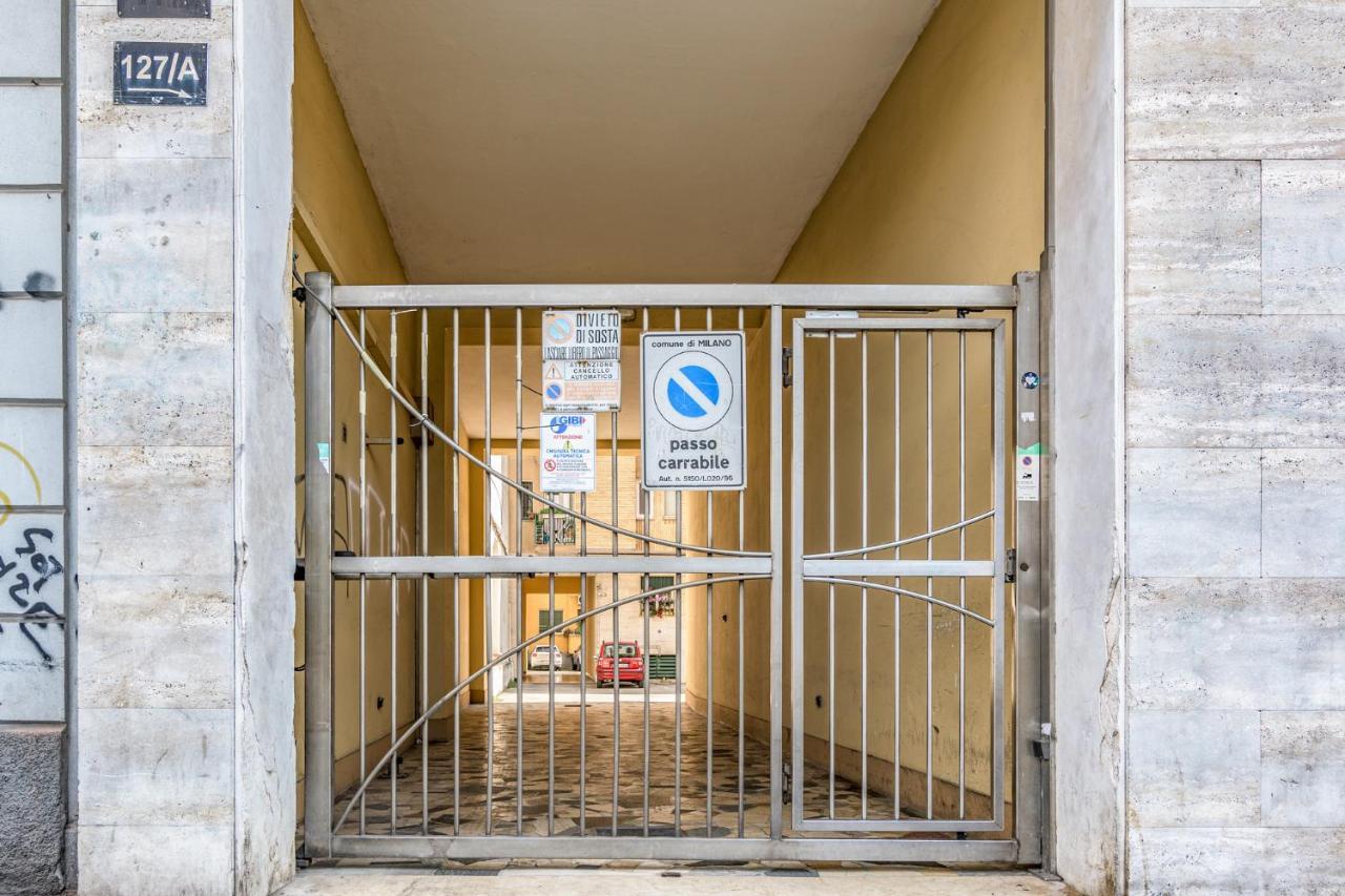 Travel Inside Srl - Ripa 127 Navigli * Milan