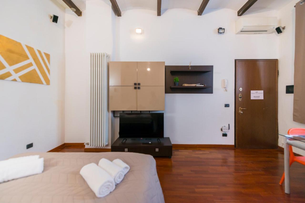Loft - Porta Venezia - M3 Repubblica Apartment Mailand