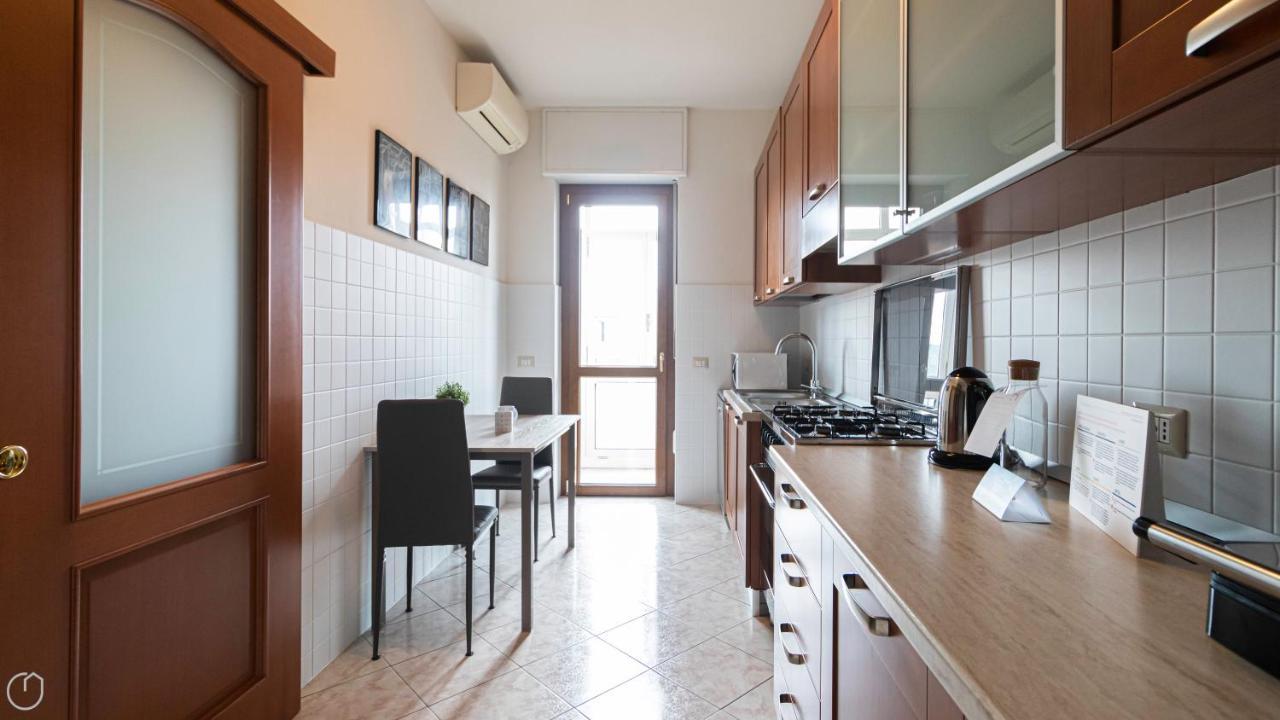 Apartment Italianway - Luigi Savoia 24