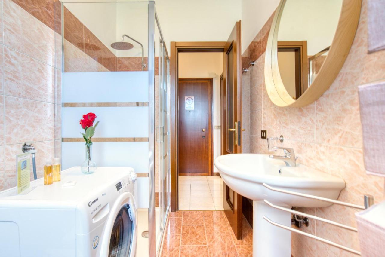 Appartement Caseospitali - Casa Graziella, Bilocale A 5 Minuti Dal San Raffaele Per 5 *