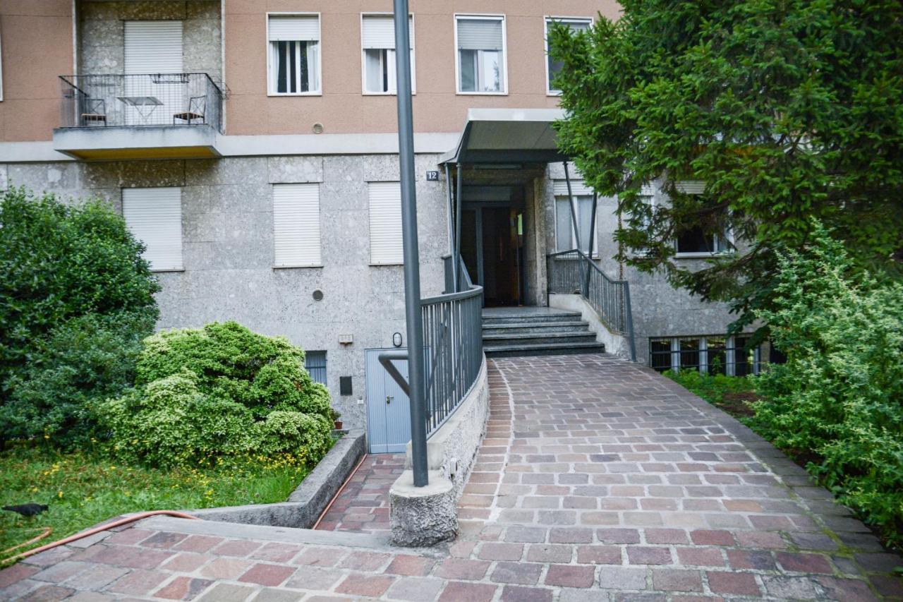 Mysa - Ampio Monolocale In Zona Bande Nere Milano