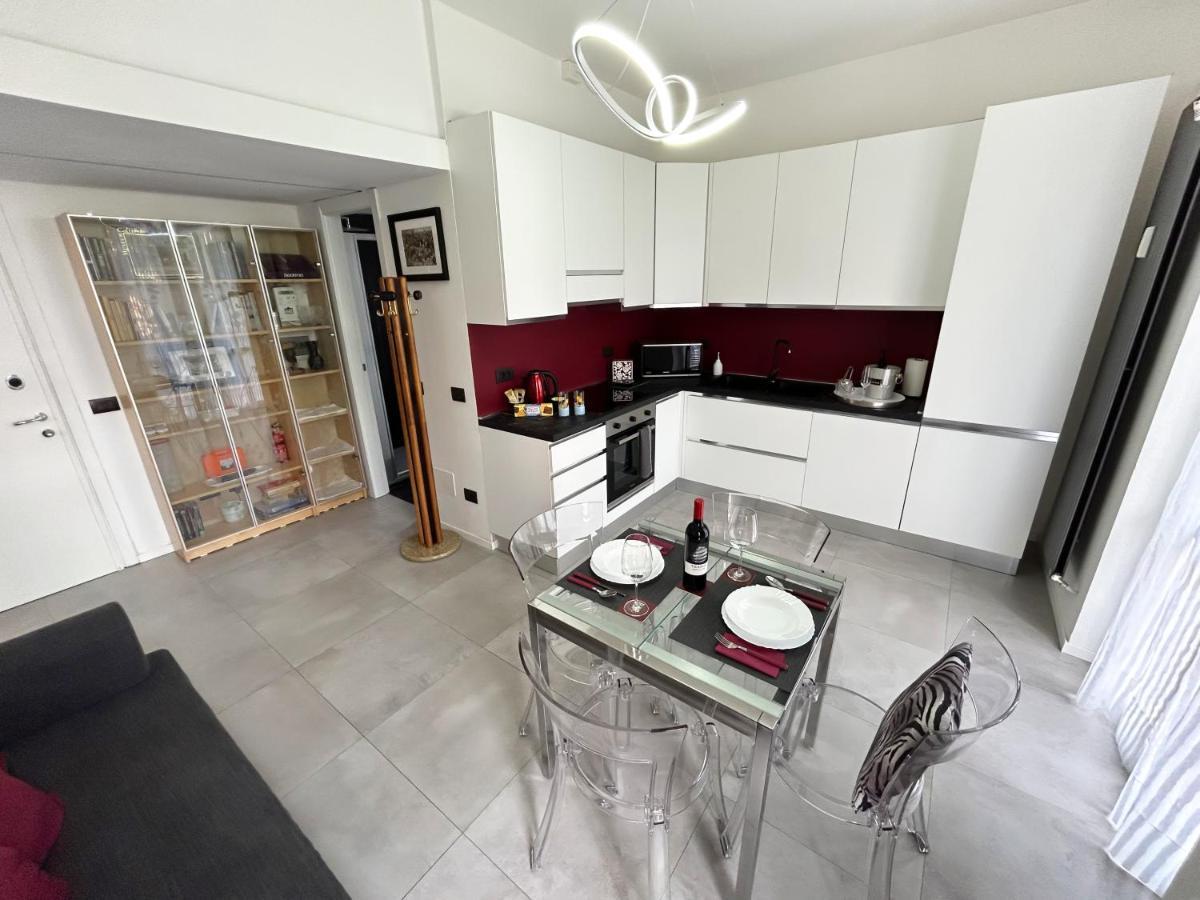 Apartment Elegance And Tranquility At 10min From The Centre! *