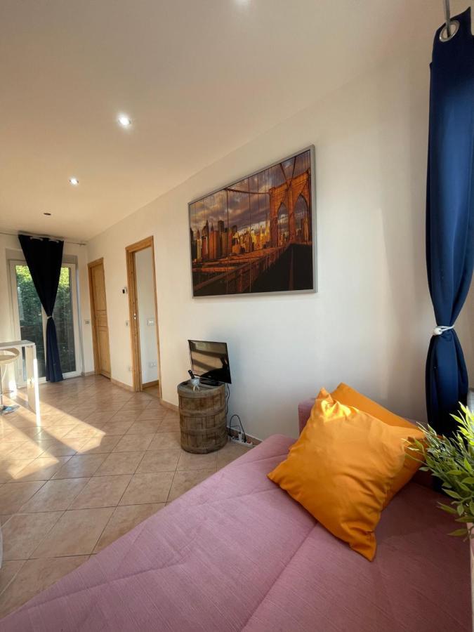 Leilighet Chiesa Rossa-loft And Apartments-navigli Milano