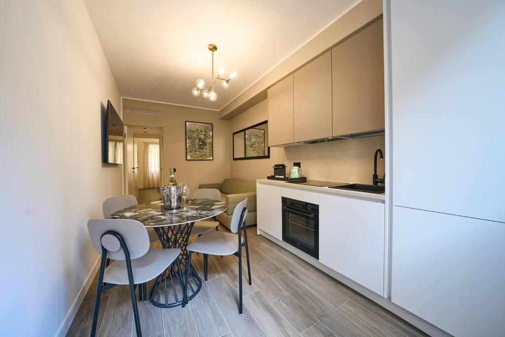 Apartment Caravaggio Luxe Milan