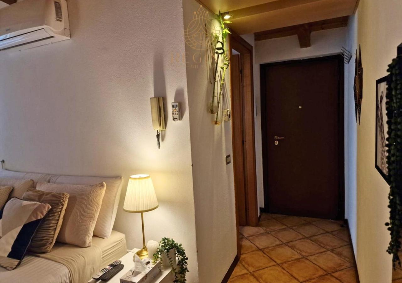 Regina In Porta Romana 1 Appartement *