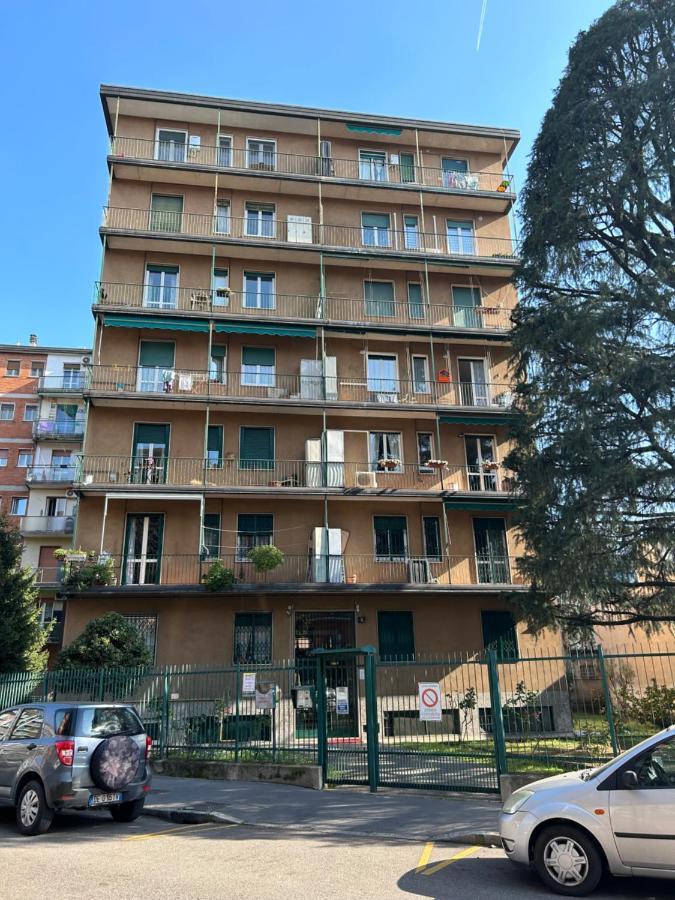 Elegance And Tranquility At 10min From The Centre! Apartment Mailand