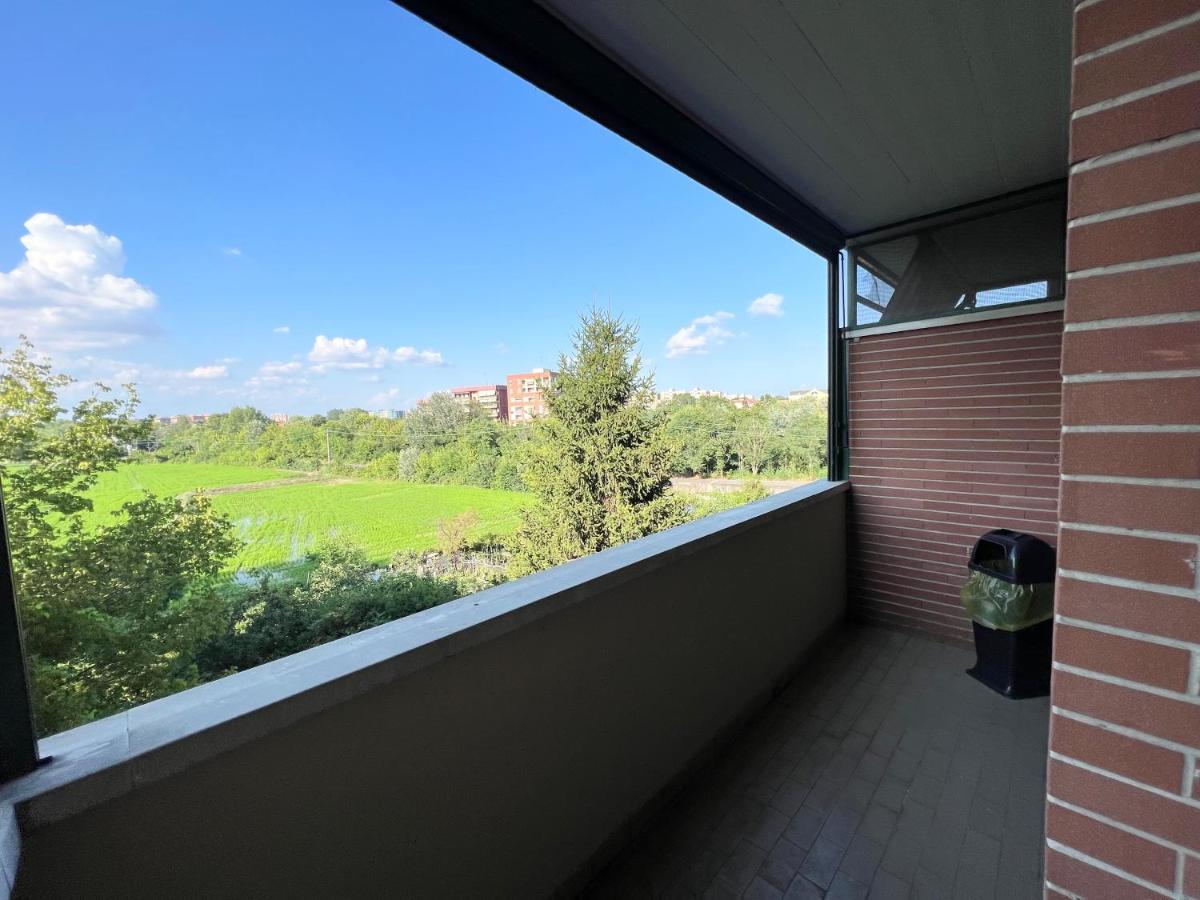 Big In Navigli Area With 2 Terrace Appartamento