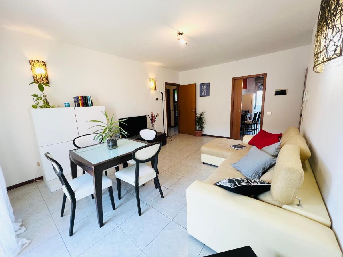 Appartamento Big In Navigli Area With 2 Terrace Milano