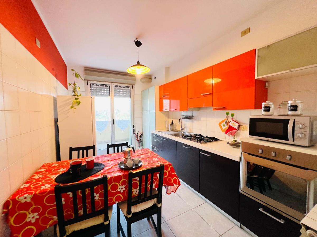 Big In Navigli Area With 2 Terrace Appartamento Milano