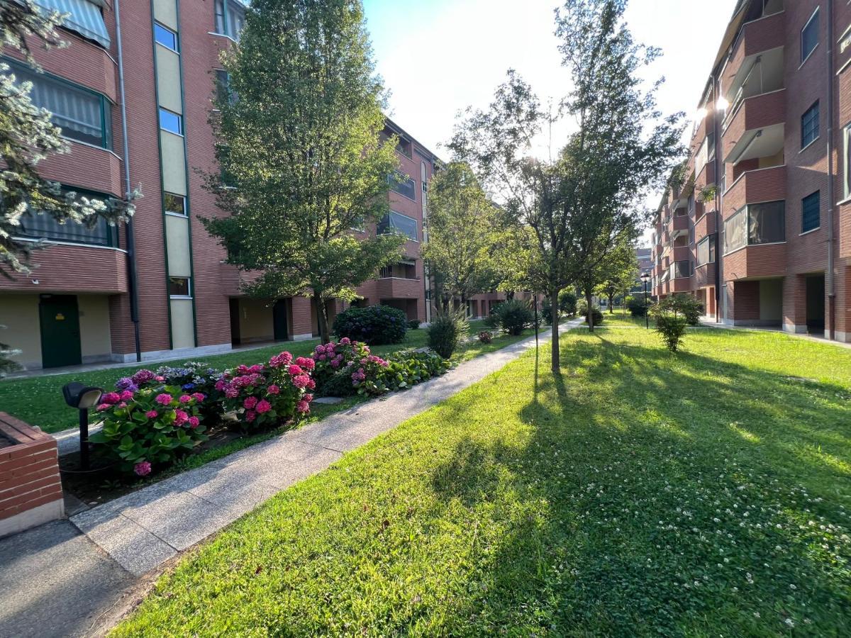 Big In Navigli Area With 2 Terrace Appartamento *