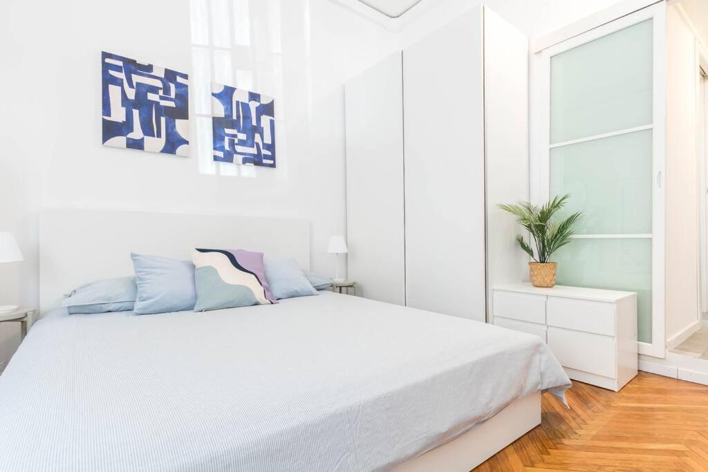 Apartment Feeling - Nel Centro Storico Di Milan
