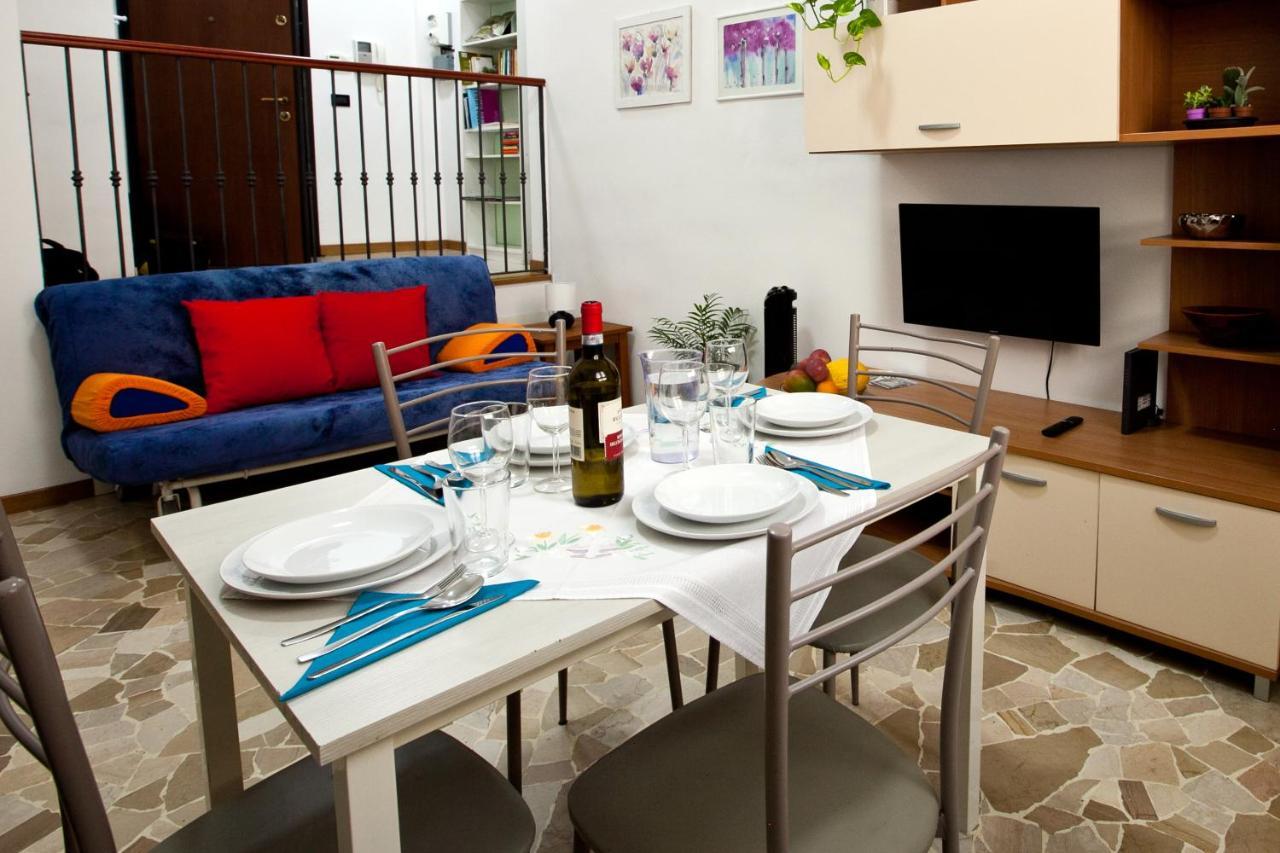 Bilocale A 400m Dalla Stazione Di Lambrate - Casa Abano Appartement *
