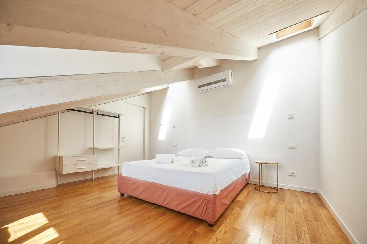 The Attic 18 Apartment *