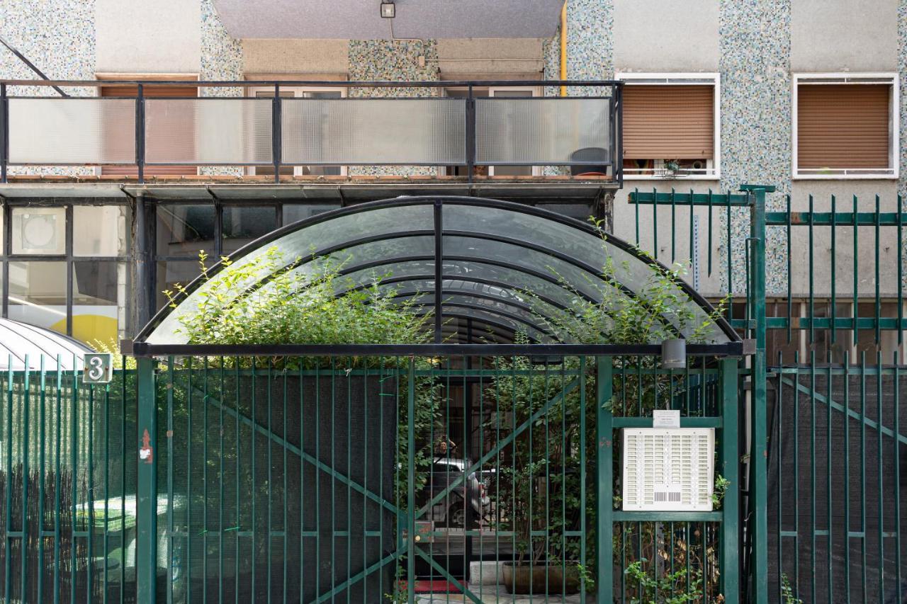 Accogliente Monolocale In Porta Romana Lejlighed