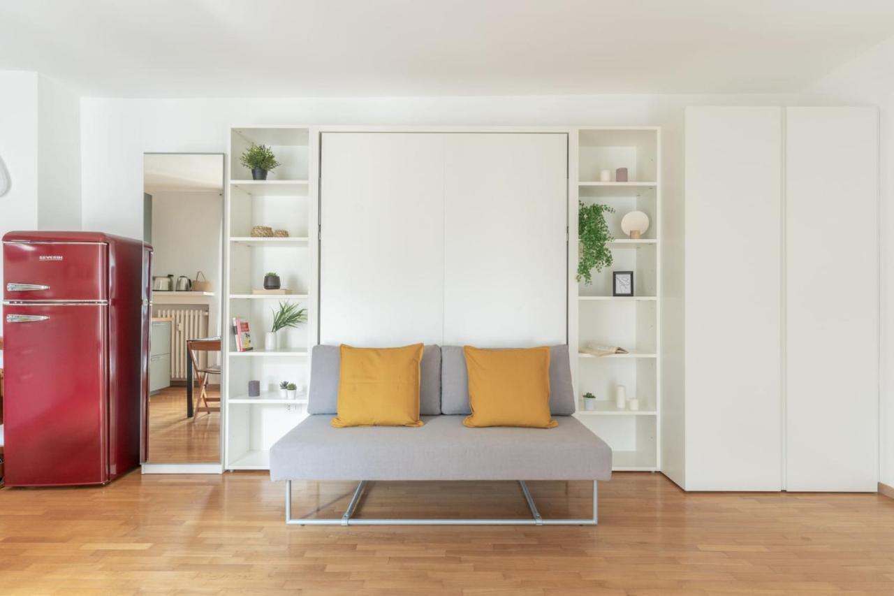 The Rent - Comfortable Near S Ambrogio Apartment