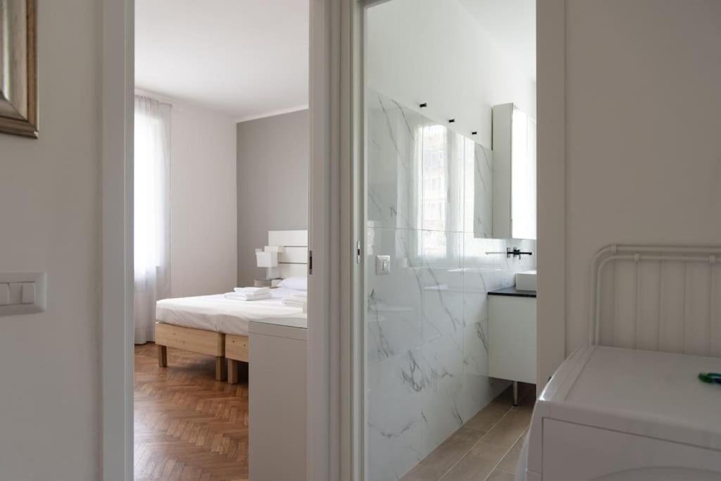 Youhosty - De Cristoforis12 Bis Appartement
